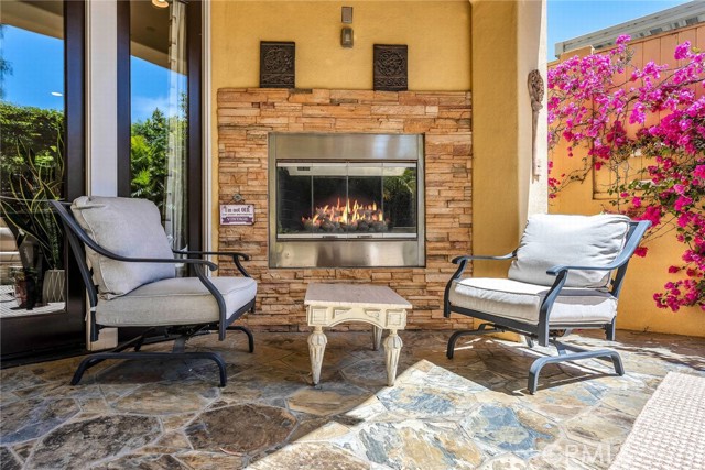1036 Avenue C, Redondo Beach, California 90277, 5 Bedrooms Bedrooms, ,4 BathroomsBathrooms,Residential,For Sale,Avenue C,SB26075417
