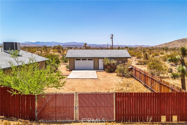 Detail Gallery Image 67 of 75 For 2750 Olympic Rd, Joshua Tree,  CA 92252 - 5 Beds | 4 Baths