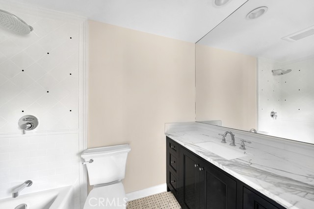 Detail Gallery Image 37 of 71 For 1962 Lower Lake Dr, North Tustin,  CA 92705 - 6 Beds | 7/1 Baths