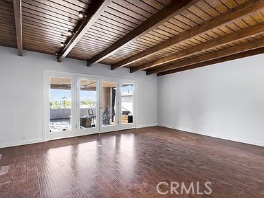 https://media.crmls.org/medias/590ed313-ca28-46bc-add9-7c31cdfa9c00.jpg?preset=X-Large