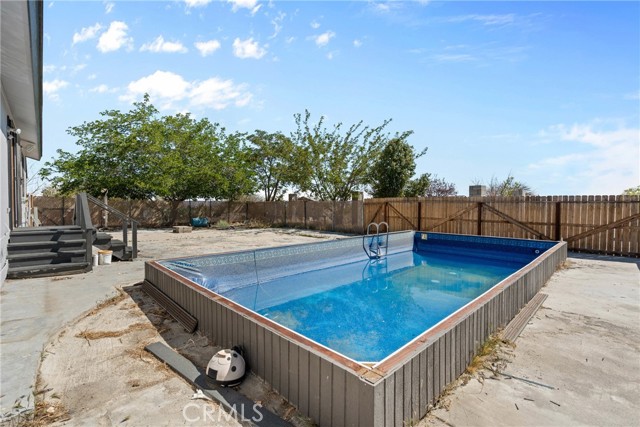 11535 Rosado Road, Pinon Hills CA: https://media.crmls.org/medias/590ee93f-2b84-4c95-887b-409ca12a16d5.jpg