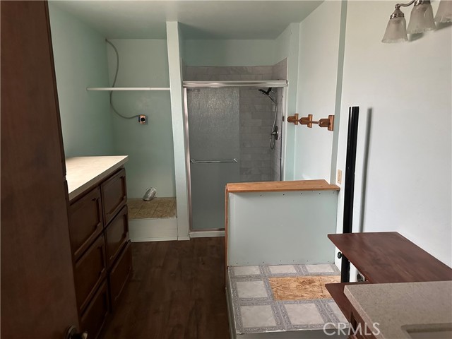 Detail Gallery Image 18 of 25 For 38333 E End, Lucerne Valley,  CA 92356 - 2 Beds | 1/2 Baths