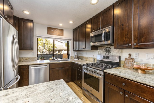 Detail Gallery Image 8 of 21 For 1 Sunup, Irvine,  CA 92603 - 2 Beds | 2 Baths