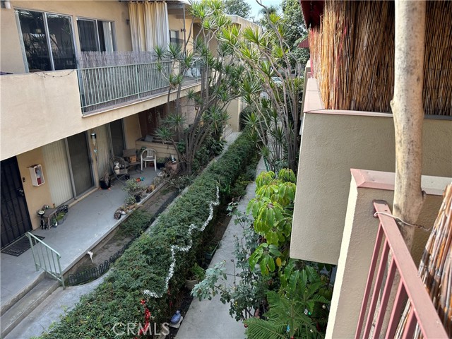 Detail Gallery Image 25 of 29 For 440 Chestnut Ave 2d,  Long Beach,  CA 80802 - 1 Beds | 1 Baths