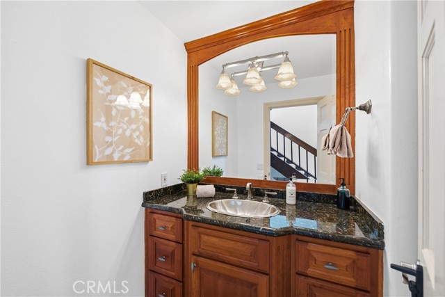 Detail Gallery Image 15 of 50 For 2044 Calle Yucca, Thousand Oaks,  CA 91360 - 4 Beds | 4 Baths