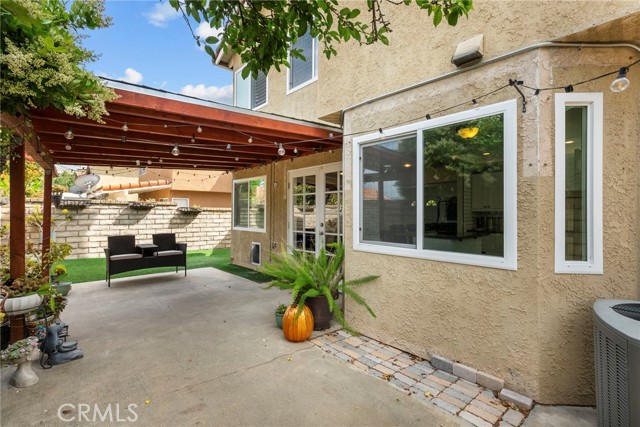 Detail Gallery Image 35 of 39 For 19777 Azure Field Dr, Newhall,  CA 91321 - 3 Beds | 3 Baths