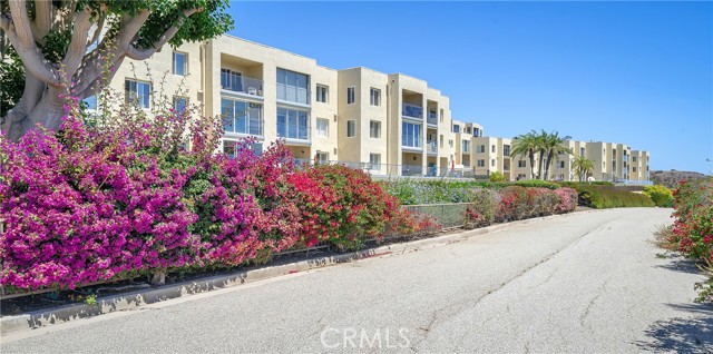 3200 La Rotonda Drive, Rancho Palos Verdes, California 90275, 3 Bedrooms Bedrooms, ,2 BathroomsBathrooms,Residential,Sold,La Rotonda,SB22131785