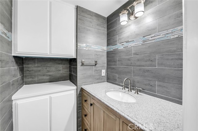 1217 W 168th Street, Gardena CA: https://media.crmls.org/medias/59128a5a-68ef-474e-a592-241b8466dcdd.jpg