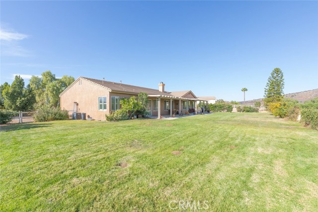 Detail Gallery Image 27 of 46 For 17920 Pony Butte Ct, Perris,  CA 92570 - 4 Beds | 2/1 Baths