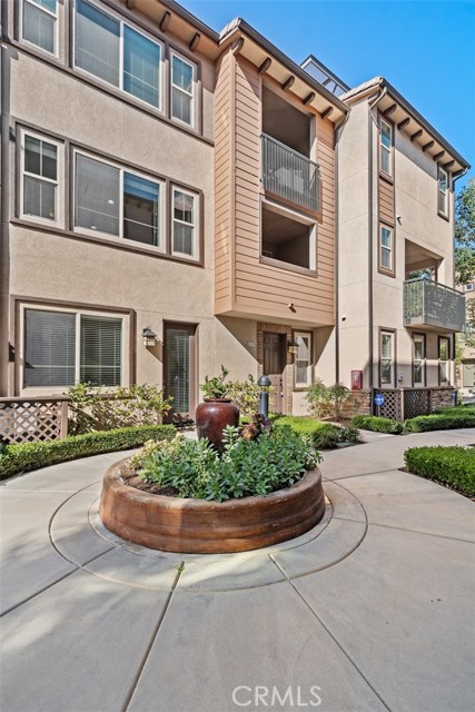 Detail Gallery Image 33 of 34 For 1370 Clementine Way, Fullerton,  CA 92833 - 3 Beds | 3 Baths