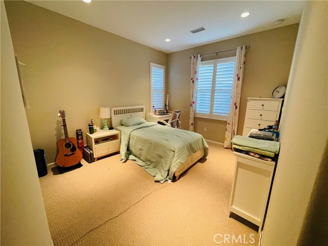 Detail Gallery Image 11 of 18 For 167 Rodeo, Irvine,  CA 92602 - 3 Beds | 2/1 Baths