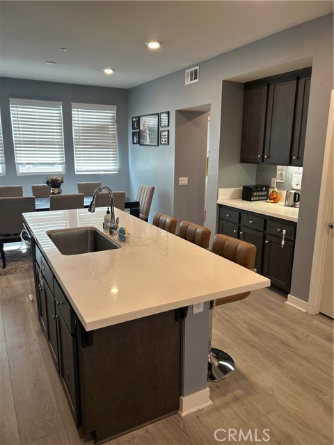 Detail Gallery Image 8 of 37 For 12745 Watt Ln #B,  Sylmar,  CA 91342 - 4 Beds | 3/1 Baths