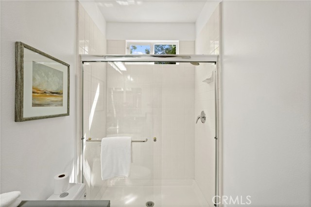 Detail Gallery Image 23 of 71 For 22601 Gault St, West Hills,  CA 91307 - 5 Beds | 3 Baths