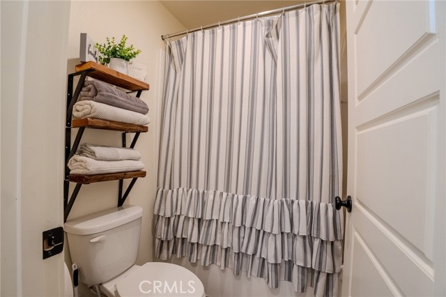 Detail Gallery Image 30 of 46 For 2104 Redding Way, Atwater,  CA 95301 - 5 Beds | 3/1 Baths