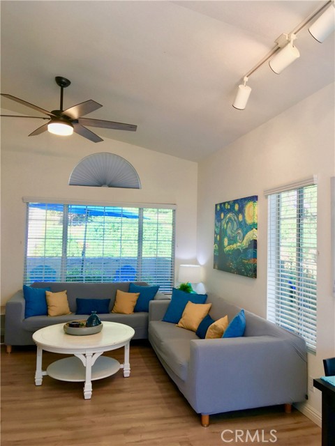 Detail Gallery Image 9 of 45 For 23412 Pacific Park Dr 16d,  Aliso Viejo,  CA 92656 - 1 Beds | 1 Baths