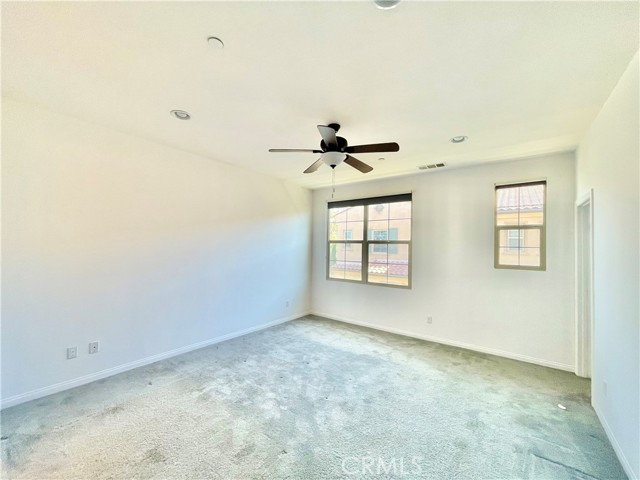 Detail Gallery Image 14 of 17 For 144 Capricorn, Irvine,  CA 92618 - 3 Beds | 3/1 Baths