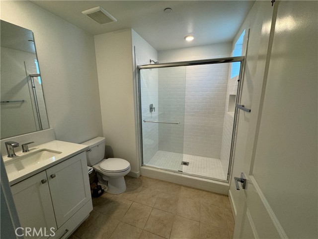 154 Abacus, Irvine CA: https://media.crmls.org/medias/59186c6d-2ce7-4d86-be77-e36f38c9617f.jpg
