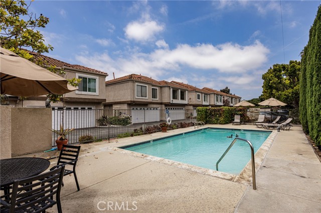 Detail Gallery Image 38 of 39 For 543 Victoria St #E,  Costa Mesa,  CA 92627 - 3 Beds | 2/1 Baths