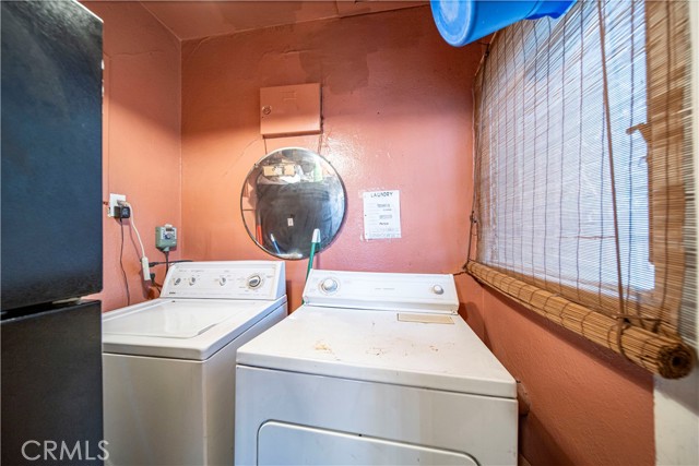 Detail Gallery Image 19 of 37 For 2353 Lucerne Ave, Los Angeles,  CA 90016 - 2 Beds | 1 Baths