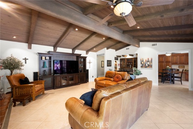 9430 Valley View Street, Rancho Cucamonga CA: https://media.crmls.org/medias/591ba1a3-787e-428f-ba78-27d2001c925f.jpg