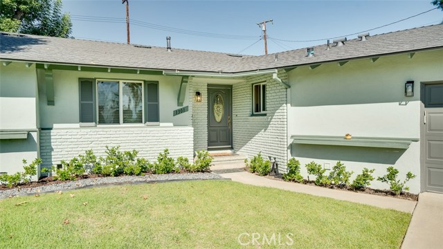 Detail Gallery Image 2 of 46 For 1301 Cameo Dr, Tustin,  CA 92780 - 4 Beds | 2 Baths
