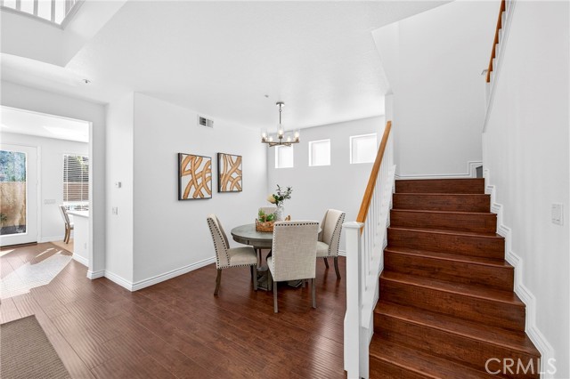 Image 6 of 58 For 13617 Freemont Court