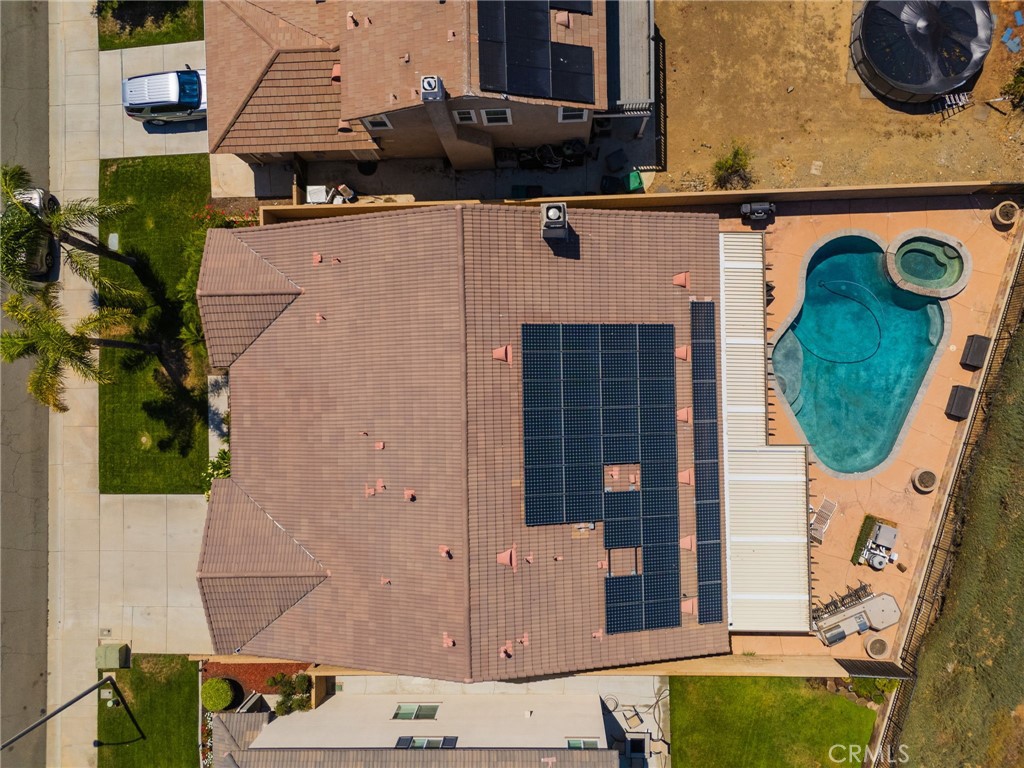 https://media.crmls.org/medias/591d401f-4619-4651-8e6d-6a00a97b581b.jpg?preset=X-Large