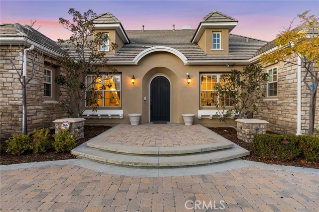 19103 Green Oaks Road, Yorba Linda CA: https://media.crmls.org/medias/591d6776-8c93-4329-9a29-be68ba41b53e.jpg