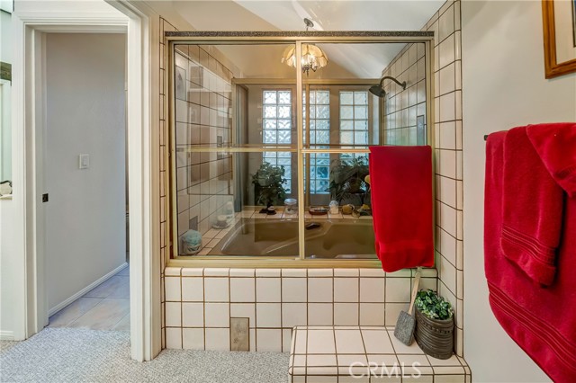 433 Fairway Drive, Palmdale CA: https://media.crmls.org/medias/591f9e06-8a46-4fa5-99bb-73cb48e6217a.jpg
