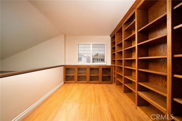 Image 9 of 23 For 2312 San Leandro