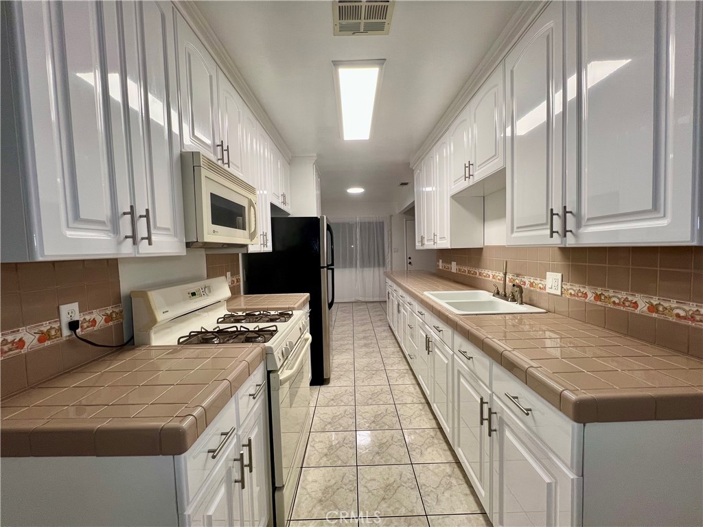 MLS #SR25131729 img 8