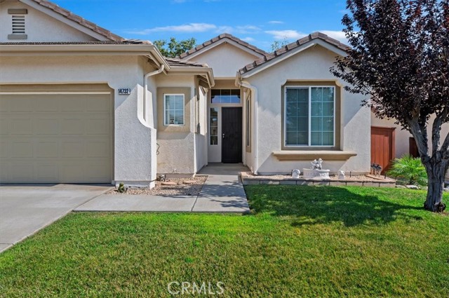 Detail Gallery Image 4 of 39 For 14732 Grandview Dr, Moreno Valley,  CA 92555 - 3 Beds | 2 Baths