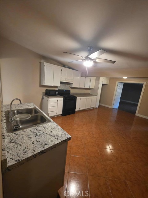 Detail Gallery Image 39 of 46 For 3577 Briarvale, Corona,  CA 92879 - 4 Beds | 2 Baths