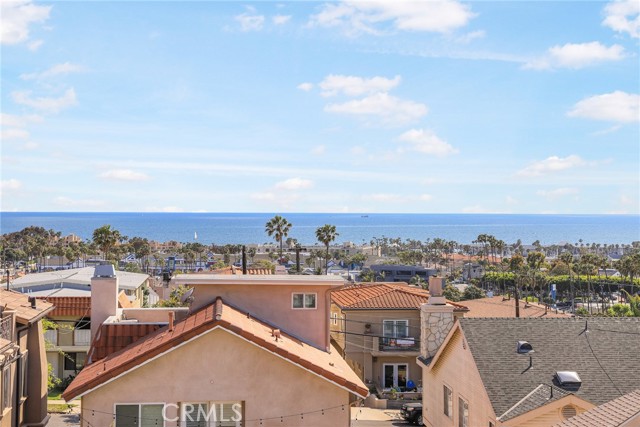 615 Lucia Avenue, Redondo Beach, California 90277, 4 Bedrooms Bedrooms, ,3 BathroomsBathrooms,Residential,Sold,Lucia,SB23104971