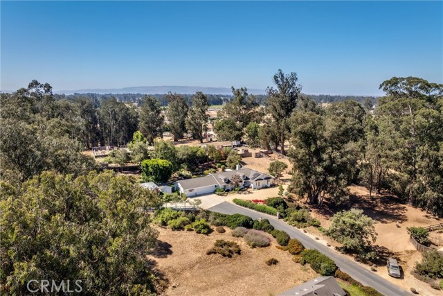 Detail Gallery Image 29 of 30 For 760 Black Oak Ln, Nipomo,  CA 93444 - 3 Beds | 2/1 Baths