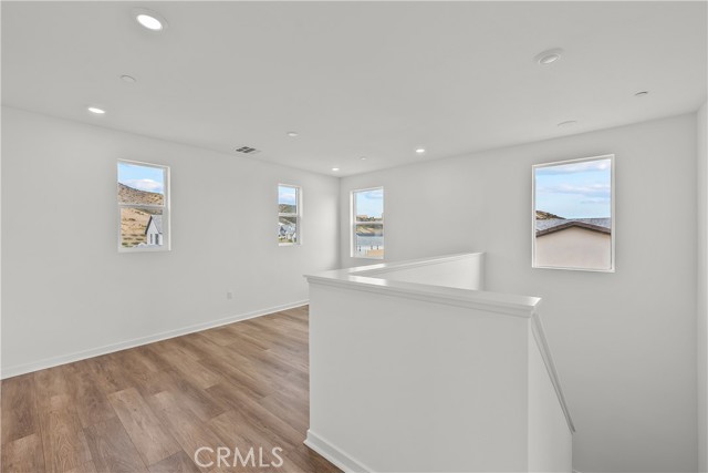 Detail Gallery Image 28 of 59 For 28908 Saddle Cir, Castaic,  CA 91384 - 4 Beds | 3 Baths