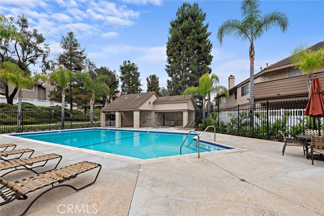 Detail Gallery Image 29 of 45 For 24413 Marquis Ct. #277,  Laguna Hills,  CA 92653 - 2 Beds | 2/1 Baths
