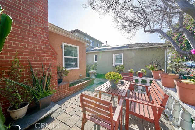 Detail Gallery Image 6 of 48 For 2690 Oregon, Long Beach,  CA 90806 - 2 Beds | 2 Baths