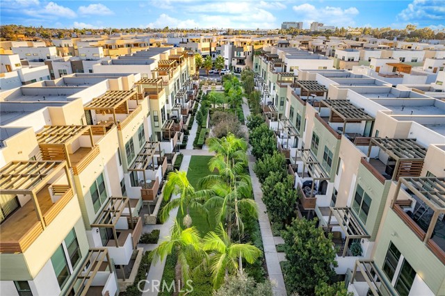 Detail Gallery Image 30 of 31 For 657 Wedge, Costa Mesa,  CA 92627 - 3 Beds | 2/2 Baths