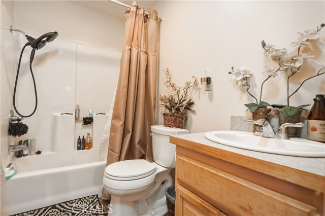 9569 E Avenue Y8, Los Angeles County, CA 93543 photo 9