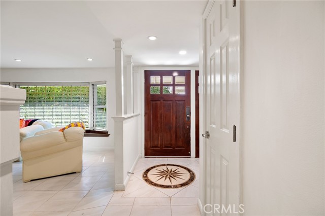23900 Darbun Drive, Newhall CA: https://media.crmls.org/medias/59232b0a-2b5f-4ada-948b-7c18824ecb6d.jpg
