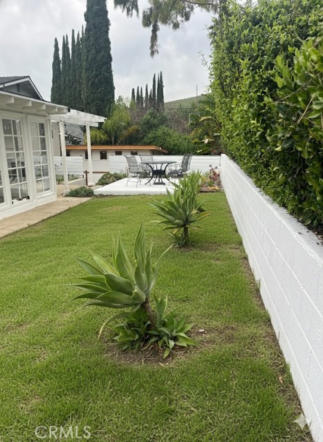 Detail Gallery Image 14 of 15 For 3587 Calle Quebracho, Thousand Oaks,  CA 91360 - 4 Beds | 2 Baths