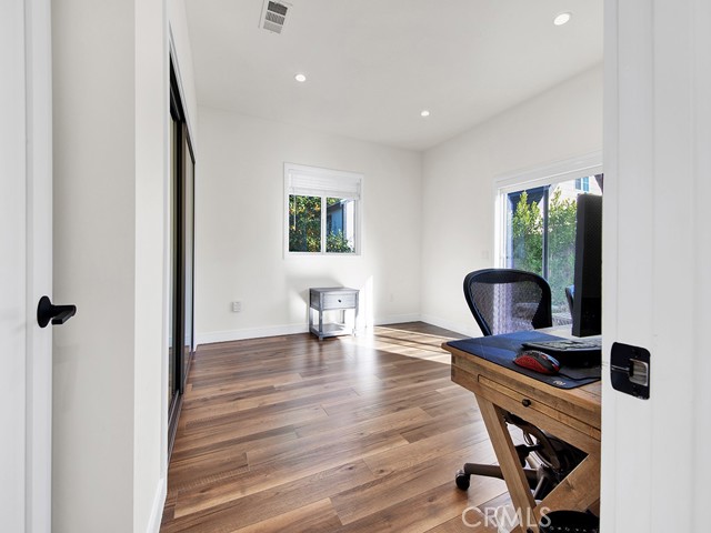 Detail Gallery Image 32 of 33 For 11260 Blix St, North Hollywood,  CA 91602 - 5 Beds | 4/1 Baths