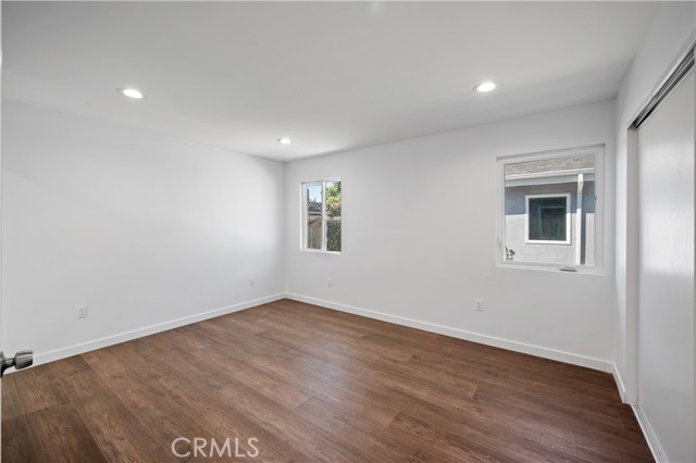Detail Gallery Image 14 of 73 For 7445 Balcom Ave, Reseda,  CA 91335 - 4 Beds | 2 Baths