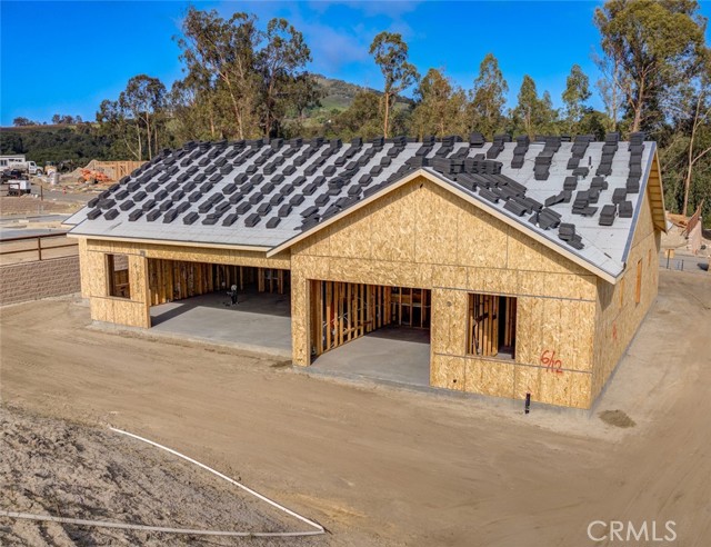 Detail Gallery Image 2 of 17 For 6631 Valle Verde Ln, San Luis Obispo,  CA 93405 - 4 Beds | 4/1 Baths