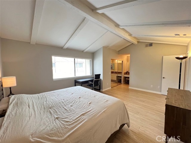 Detail Gallery Image 19 of 31 For 904 Whitewater Dr #6,  Fullerton,  CA 92833 - 2 Beds | 2/1 Baths