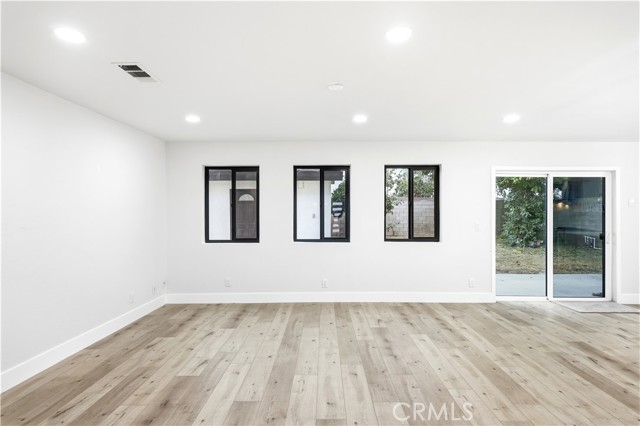 Detail Gallery Image 23 of 74 For 3143 Coolidge Avenue, Anaheim,  CA 92801 - 5 Beds | 4 Baths