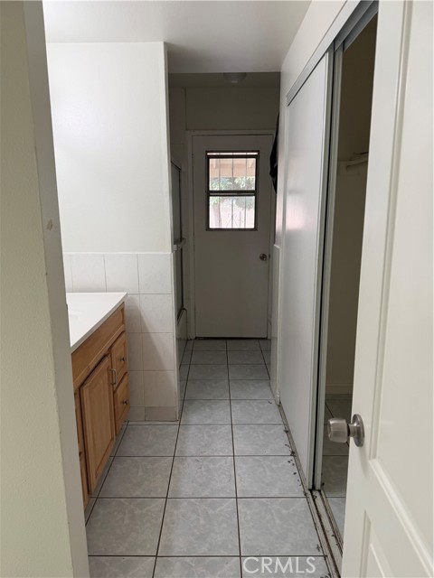 Detail Gallery Image 7 of 8 For 218 N Cooper, Santa Ana,  CA 92703 - 4 Beds | 2 Baths