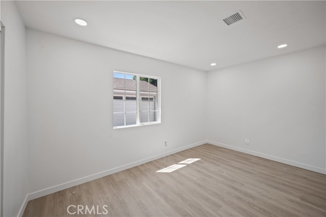 Detail Gallery Image 52 of 73 For 7445 Balcom Ave, Reseda,  CA 91335 - 4 Beds | 2 Baths