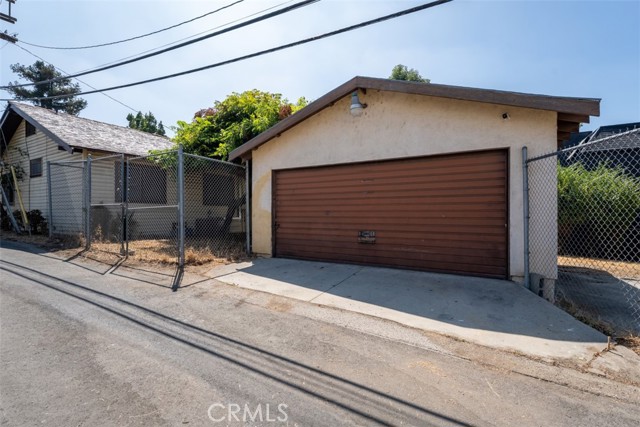 Detail Gallery Image 26 of 39 For 5065 La Roda Ave, Los Angeles,  CA 90041 - 3 Beds | 1 Baths